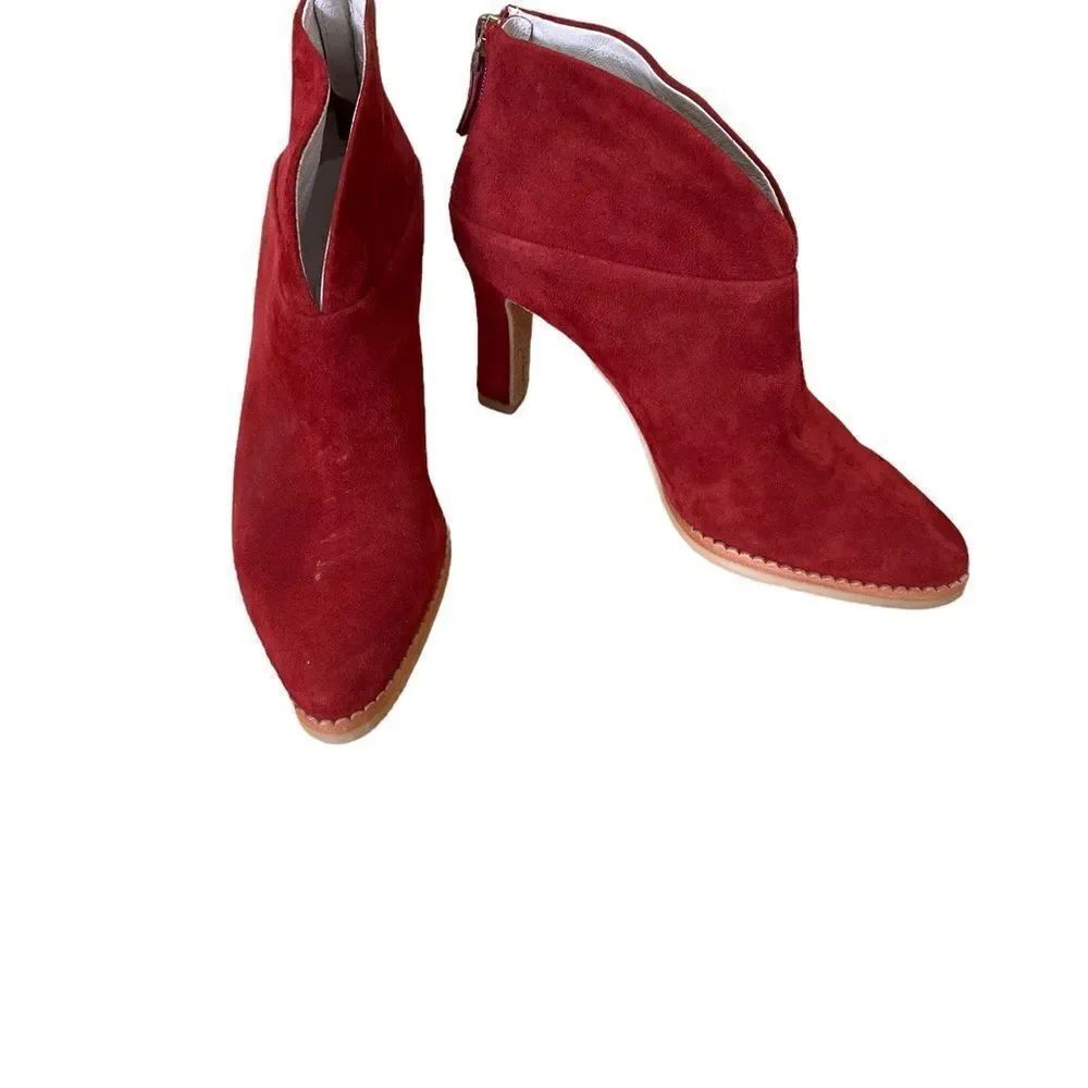 Lola Cruz Herne V Cut Zip Ankle Boot Red Suede 6.5 - Picture 2 of 8